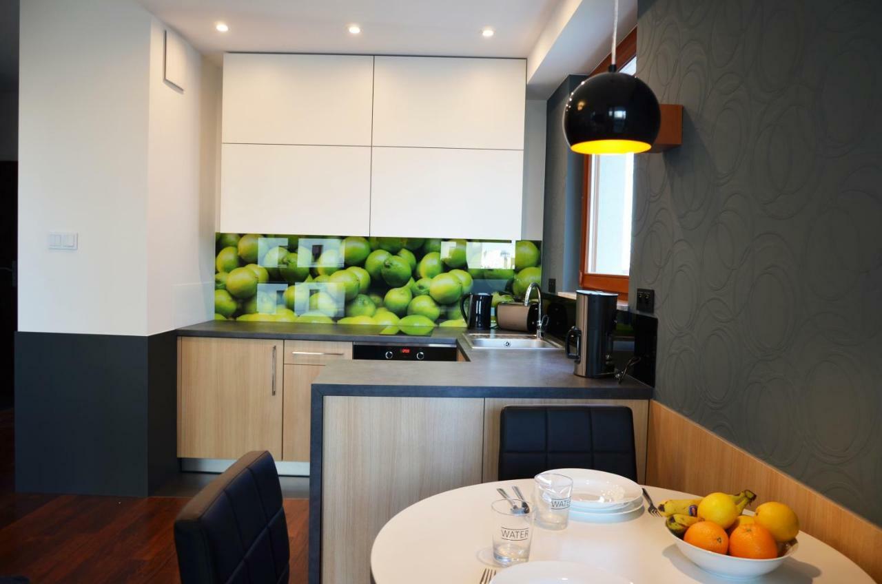 Aleja Wyscigowa 4C By Homeprime Warsaw Luaran gambar