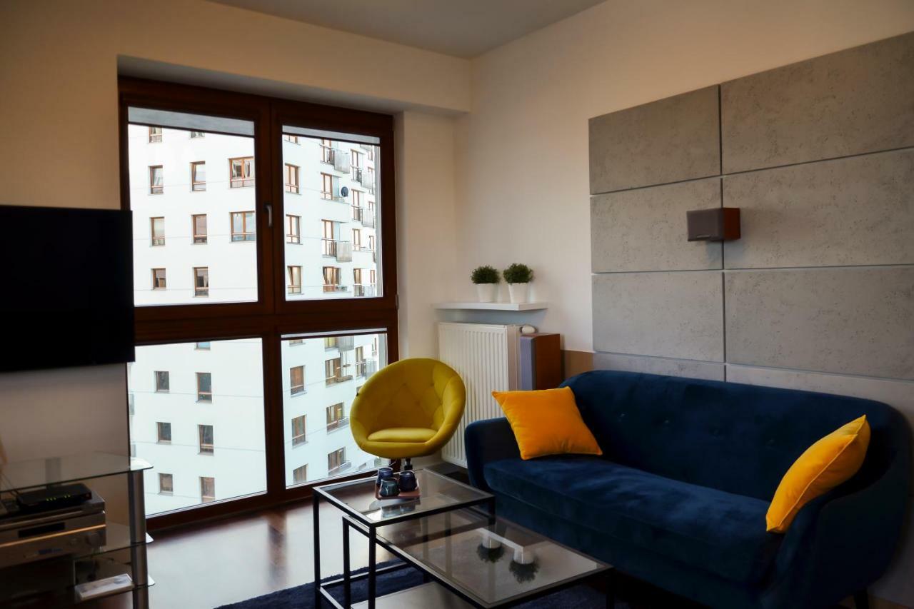 Aleja Wyscigowa 4C By Homeprime Warsaw Luaran gambar